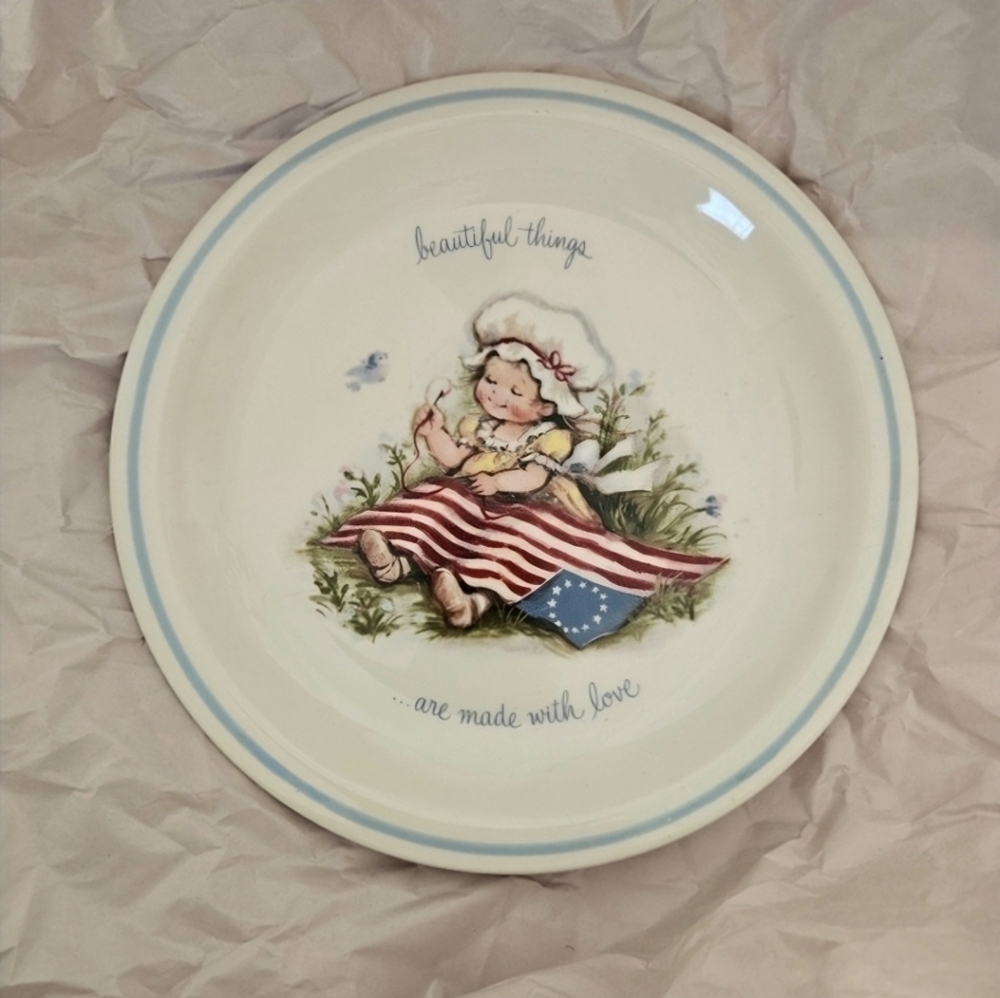 Vintage Bicentennial White Ceramic Collector's Decor Plate